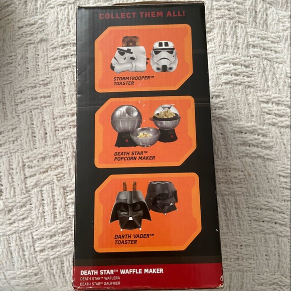 Star Wars Death Star Waffle Maker - Picture 7 of 7